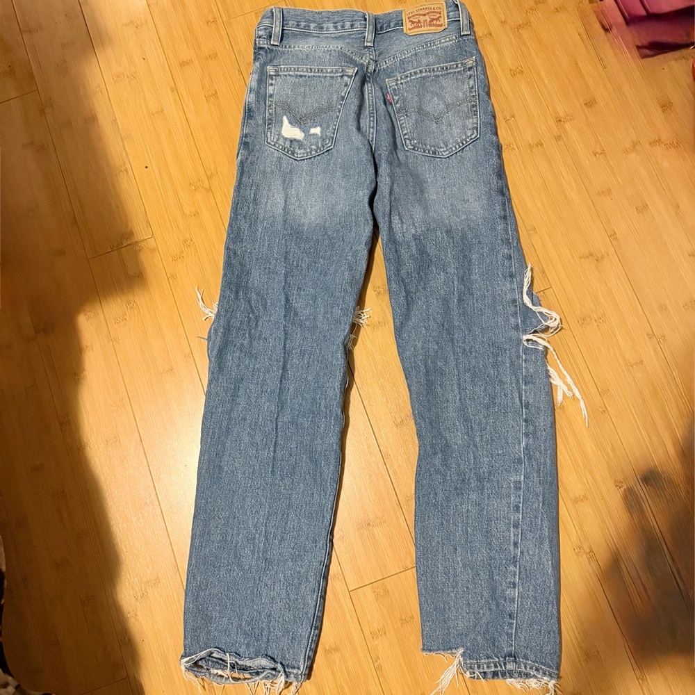 Levi's Light Blue Distressed Straight Leg Jeans - Picture 2 of 4